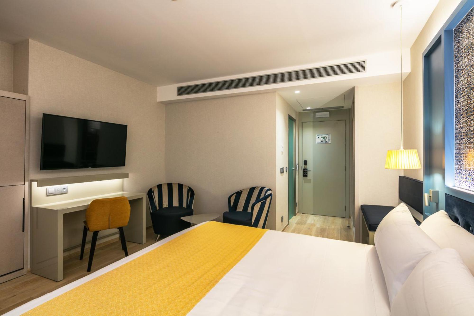 Catalonia Porto Otel Oda fotoğraf